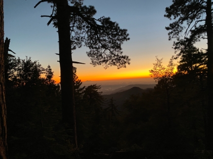 Sunset and some more trail time in the dark. The last couple of miles down were an endless death march, but I knew I was getting close...