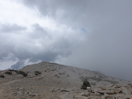 I head down just as the storm is starting to roll-in. I did not want to be on the summit if any lightning started!
