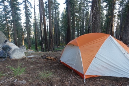 Our first night tent setup not far from the edge of the valley above Lake Vernon. End to a successful Day 1, and the only human we saw on the trail all day was a Ranger.