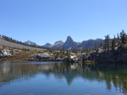 Dollar Lake with Fin Dome in the background. The first of many, many amazing lakes we would see over the next few days.