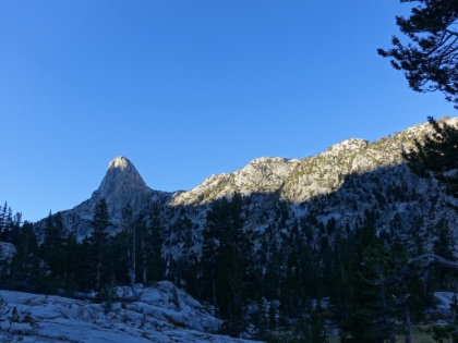 First sun on Fin Dome. We woke up to 38 degree temps inside the tent. It was probably low 30s outside and the tent had frost and fully frozen ice droplets on it. Definitely a cold night.