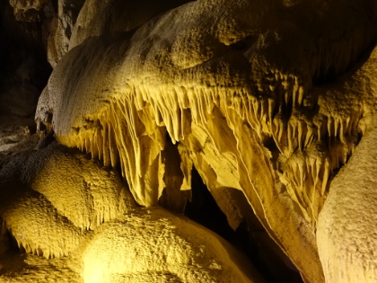 More amazing formations. We learned a new pnemonic from the guide... "stalactites stay  tight  to the ceiling while stalagmites  might  reach the ceiling some day".