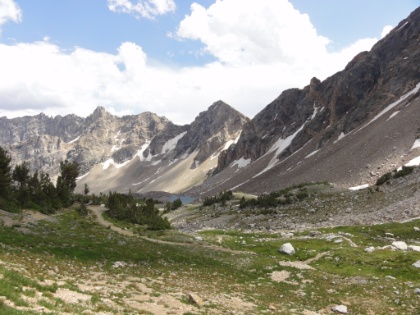 Almost 1,000' dropped already and now finally starting to flatten out.