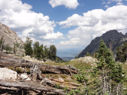 First big views of the Jackson Hole valley and Jackson Lake in the distance out the end of Paintbrush Canyon.