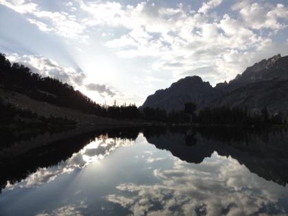 Sunrise on Holly Lake. The start of Day 4, and it's a beautiful morning. The howling wind from the night before is gone, and the lake is smooth as glass.