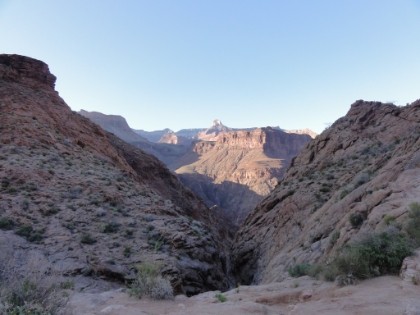 It's now about 6:00pm and the sun is getting low in the canyon, which makes for some awesome lighting. Hopes of hitting my 14 hour goal are starting to fade though as my pace slows and the clock is ticking.