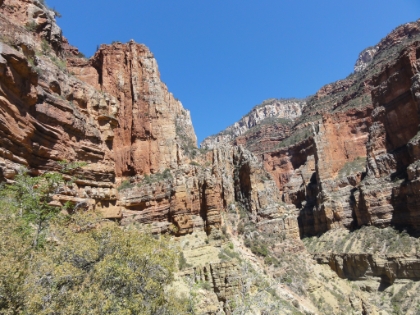 The first glimpse of the North Rim still over 3000' above.