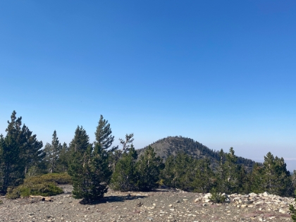 A look back at Pine Mtn from Dawson Peak.