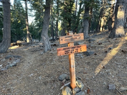 Made it the 6mi to the top of the Acorn trail. Definitely cool getting here via different route. I had thought about driving up the truck route, but it was closed.