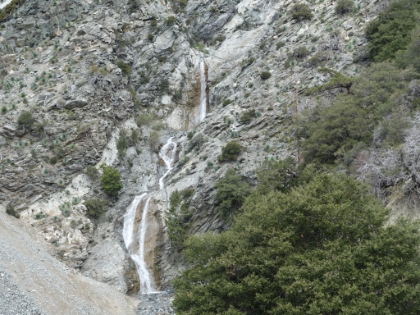 Nice to see water flowing in all three levels of the falls.