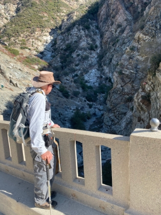 Hmm, people are insane to actually bungie jump from here...