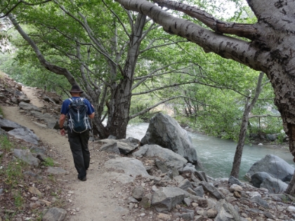 Top notch single track and fortuntately not too crowded today.