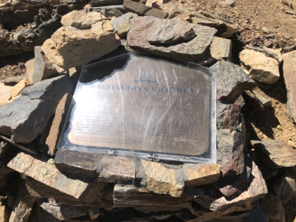 The Washington Monument below San Bernadino Peak. I don't think I passed by this last time I was here in the snow.