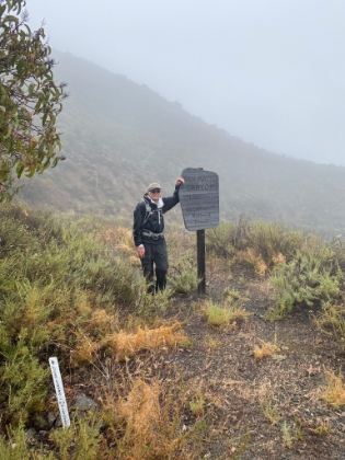 Leaving the fireroad and starting on the singletrack down to the bottom of the canyon.