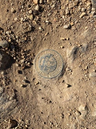 I don't remember ever having seen an elevation marker up here. But here it is.