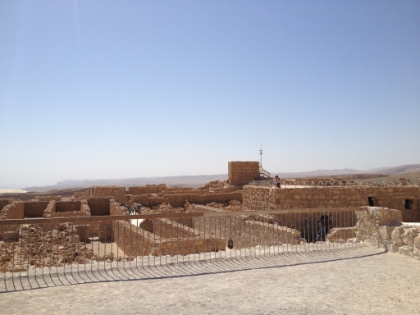 A look at the remains of the town on top of the plateau.