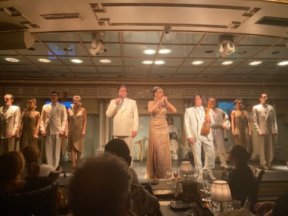 The music was great as well.