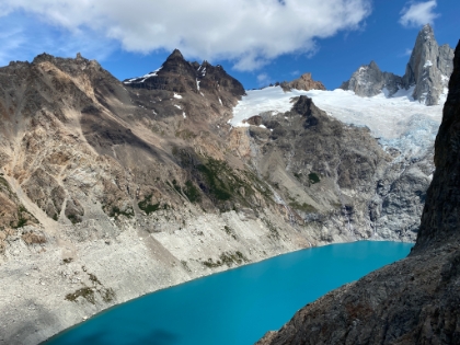 A look at Laguna Sucia (dirty lake) directly below Laguna de los Tres. It's called dirty because of all the mineral content, but the turquoise color is just mind blowing. And yes, it really does look this turquoise in real life.