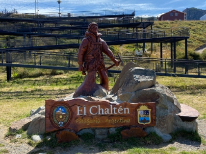 Back to El Chalt&eacute;n just in time to meet our driver for the ride South to El Calafate, where we'll spend the night.
