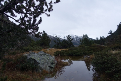 Looking back towards the snow capped peaks above the Arinsal valley.