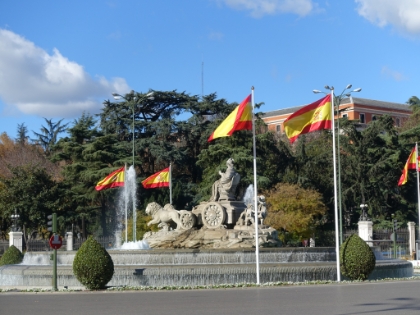 The fountain in the Plaza del Cibeles.