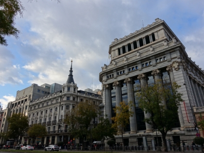 Leaving the park now. More cool architecture on the Calle de Alcal&aacute;.