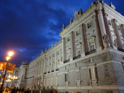 Another view of the front of the palace.