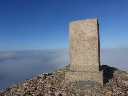 I hop over to the other marker. It's probably a thousand foot drop off the edge.