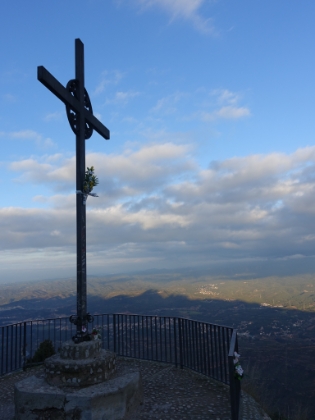 Creu (Cross) de Sant Miquel.