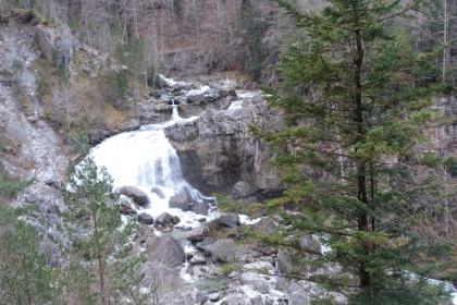 The sights were well worth it. Here is Cascada de Arripas. After such a dry year in the Sierras, it’s great to see so much water this late in the season.