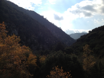 Getting lower into the valley. Gorgeous colors. Getting close to my turnaround time. I'm not sure if I'm going to be able to make it all the way down to Bear Creek. I have to make it back in time for my Dad's birthday dinner!