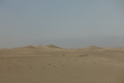 I probably only went about 1/2 mile out. If I had more time, and had more water on me, I would have kept going. But I liked the view here. You can picture Luke Skywalker's hut right there :)