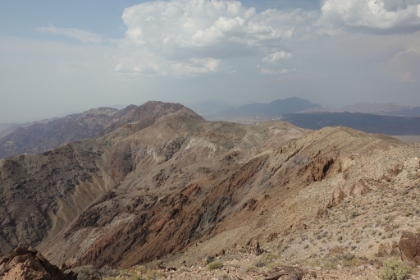 The ridgelines here are awesome. One of these winters when it's chilly and only in the 80s, I would love to hike that whole ridgeline.