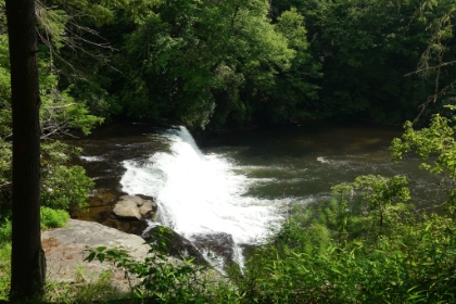 Hiking on to the next falls on the loop, Hooker Falls.