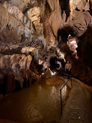 An underground reflecting pool. Unlike the Mammoth NP tours, this tour was almost private. Only the guide, myself, and one other person.