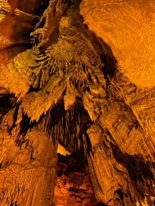 Some impressive draperies and "cave bacon".