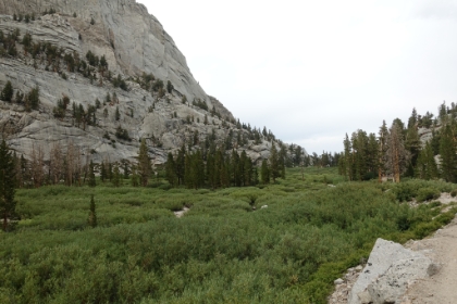 Cruising through Bighorn Park. There's still a light rain, but the temperature is back up into the 50s, and I'm feeling a whole lot more comfortable.