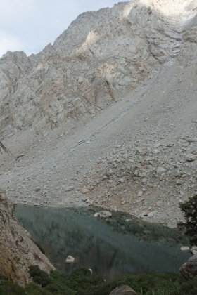 I took the offshoot a little futher to see Peanut Lake. I decided it wasn't worth scrambling through the bramble all the way down to lake level, but it was still a cool looking lake.