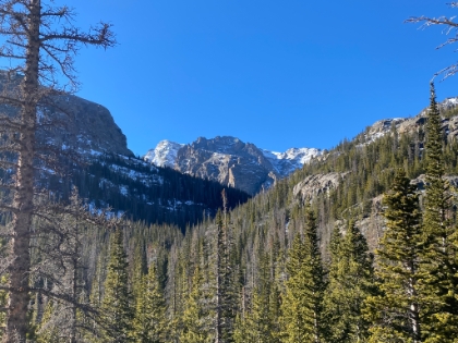 Heading-up the gorge. It definitely has a slight Cerro Torre feel to it.