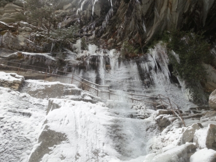 Almost to the rail section. It's pretty much an ice wall here from all the water dripping down the cliff face. The picture definitely doesn't do it justice. This is also the area where rockfall is most likely, so I'm a little nervous about proceeding, but I'm just too close to stop now...