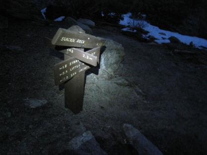 2.3 mile to go, and it's just after 5:00pm. It's almost completely dark at this point. I'm now using my headlamp and running full speed when there are breaks in the snow.
