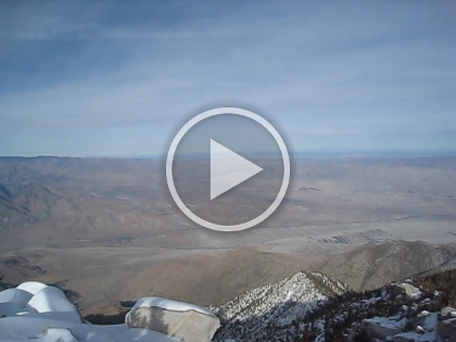 A 360 panorama video taken from the very topmost rock on the summit. The shaky video is due to me trying to keep my balance while turning around on an icy rock. Now it's time to start heading down. Fast!
